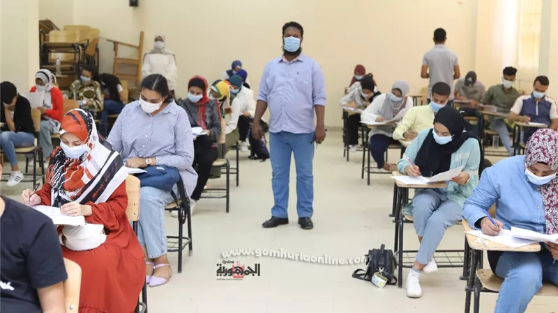 498 طالب تقدموا لاختبارات القدرات لليوم الثانى بجامعة جنوب الوادى