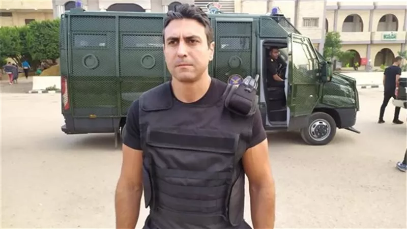 بالفيديو.. معتز حسين: أحمد مكي كان له فضل كبير عليّ في مسلسل 