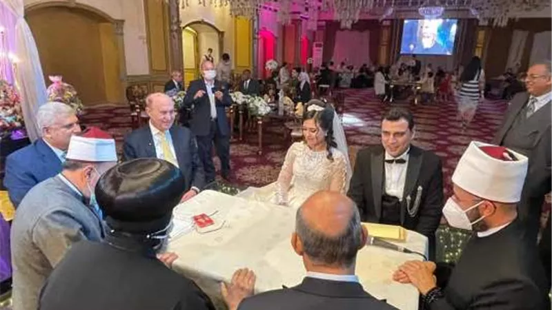أسامه الازهرى يعقد قران محمد بركات وشرين خالد