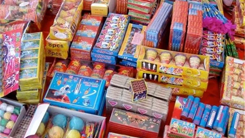 ألعاب نارية.. ودماغ 