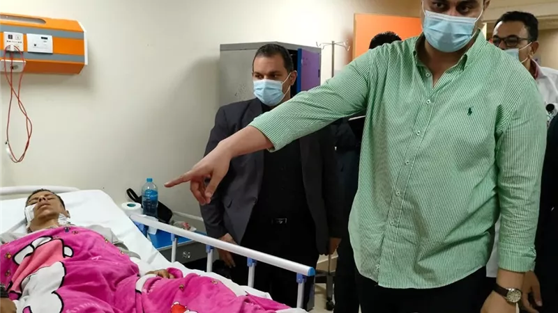 السبكي يفاجئ مجمع الإسماعيلية الطبي ويوجه بتقديم أفضل خدمة للمرضى ..صور