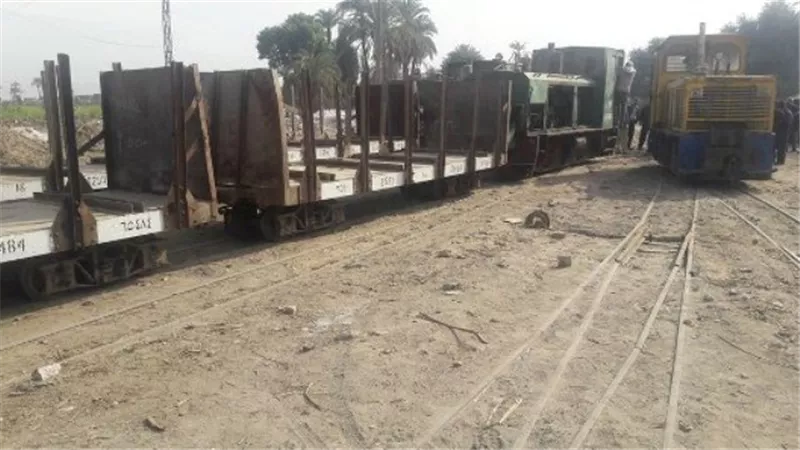 مصرع طفله أثناء لهوها على خط السكك الحديدية