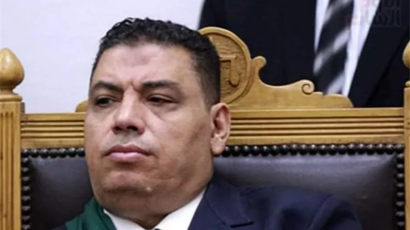 إحالة عامل نظافة للمفتي قتل العجوز وسرق ٣٠٠ جنيه