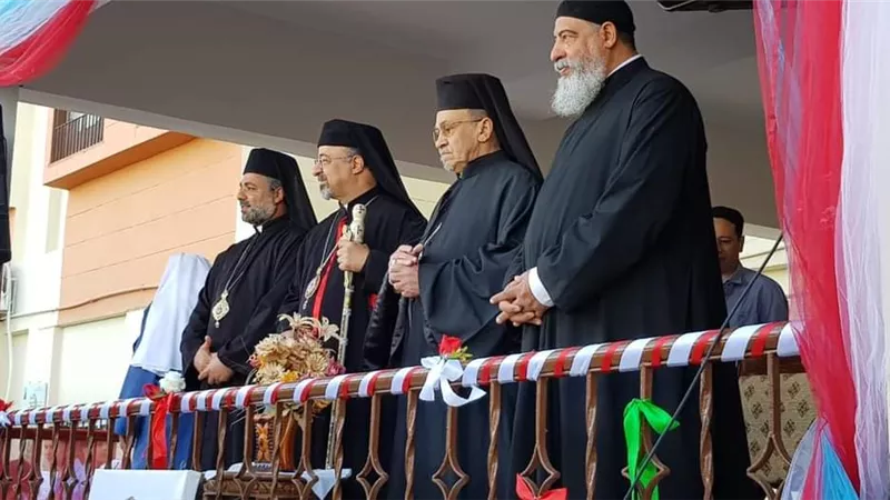 وكيل مطرانية الأقباط الكاثوليك يهنئ محافظ البحر الأحمر بمناسبة حلول العام الهجرى الجديد