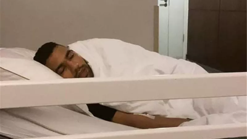 شوبير يكشف تطورات الحالة الصحية لمؤمن زكريا
