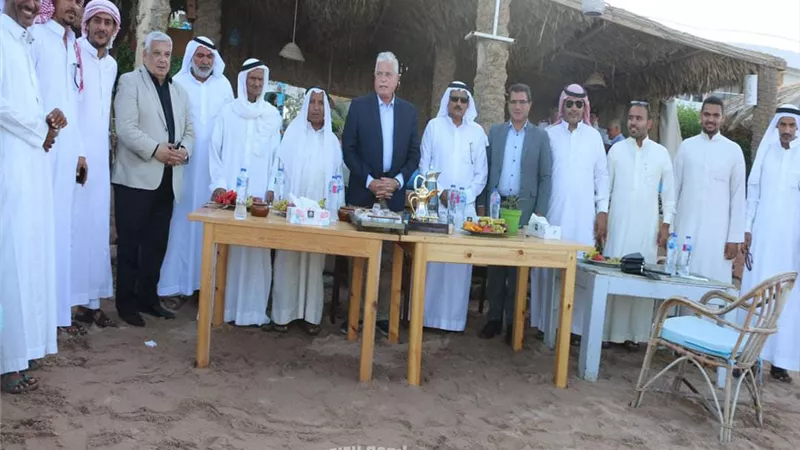 محافظ جنوب سيناء يقدم واجب العزاء فى وفاة والدة النائب سليمان عطيوي بدهب