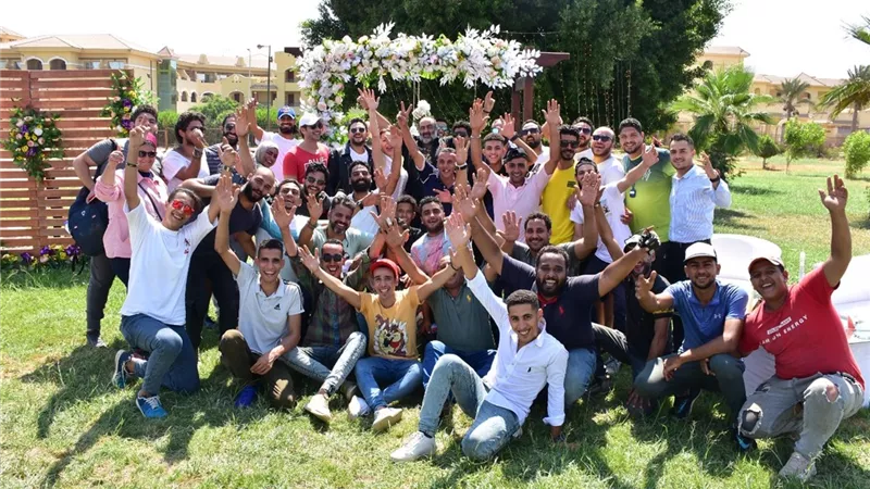 المخرج سامح عبد العزيز يرفع شعار فركش 