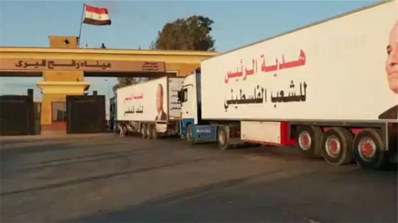 مصر تواصل فتح معبر رفح البري من الجانبين للعبور والمساعدات