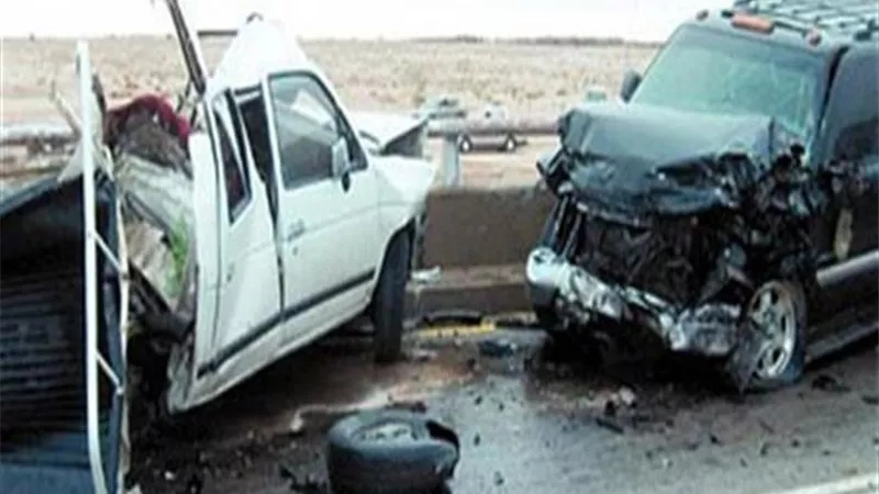 مصرع واصابة 3 أشخاص فى تصادم سيارتين بالشرقية