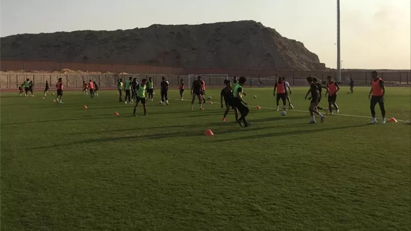 فريق أسوان يؤدي مرانه الأخير عصر اليوم قبل مباراة البنك الاهلي