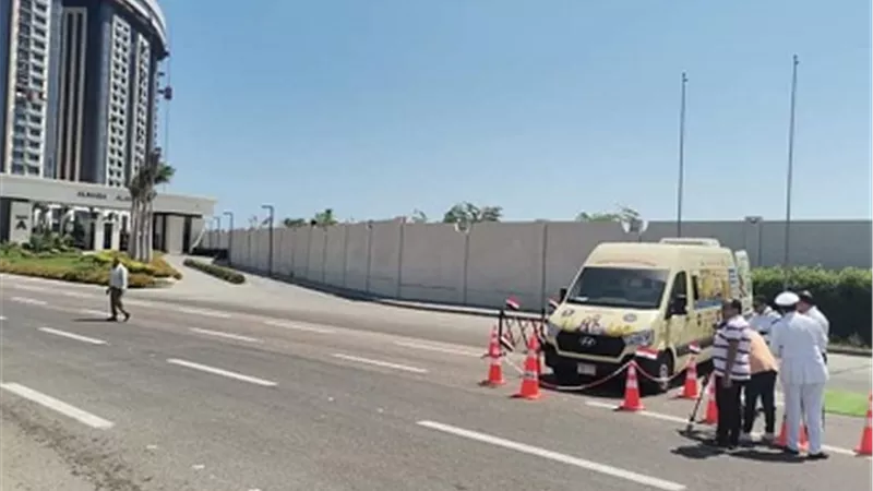 سيارات المراكز التكنولوجية المتنقلة تقدم خدماتها للمواطنين بالعلمين الجديدة والساحل الشمالي