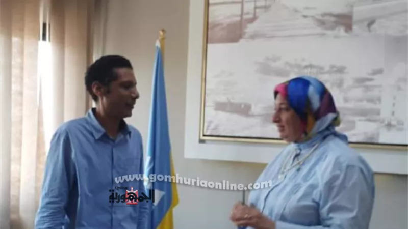 رئيس حي غرب تتابع انتهاء التدريب علي منظومه الاشتراطات البنائبه الجديده