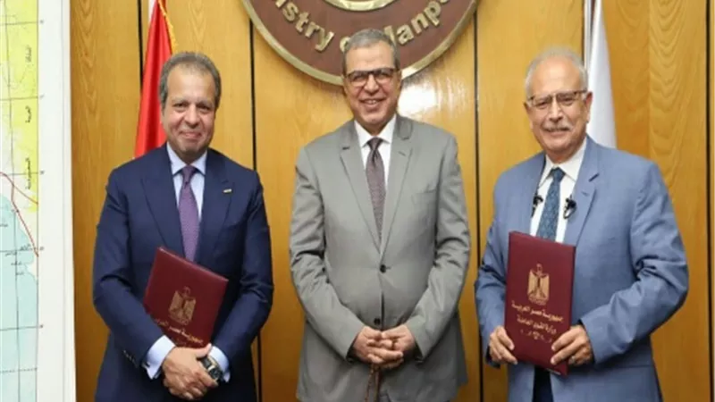سعفان يشهد اتفاقية تعاون مع 