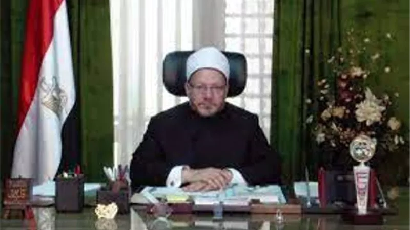 قرار جمهورى بمد خدمة الدكتور شوقى علام مفتى الجمهورية لمدة عام
