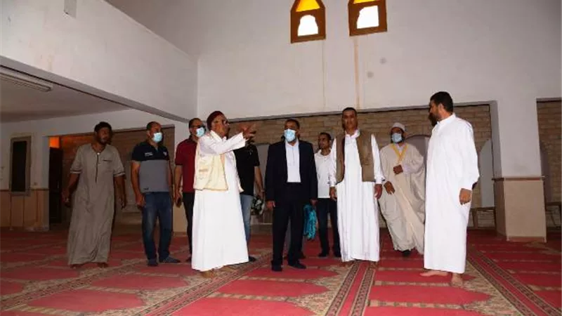 اللواء خالد شعيب يواصل جولاته فى محافظة مرسى مطروح.. بالصور