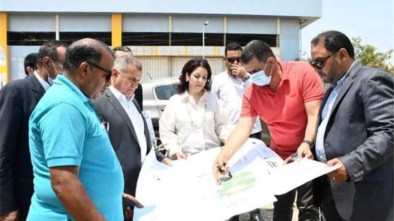 وفد وزارة التخطيط يزور الإسماعيلية لمتابعة مشروعات الخطة الاستثمارية للعام المالى الجارى.. صور