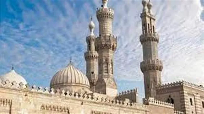 الأزهر يشيد ببسالة قوَّاتنا المسلحة في القضاء على بؤر الإرهاب وينعى أبطالنا الشهداء