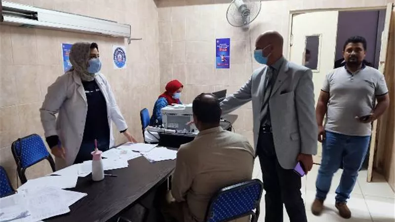 مسعود يتابع تطعيم المواطنين وأعمال تطوير مستشفى الزقازيق العام ..صور