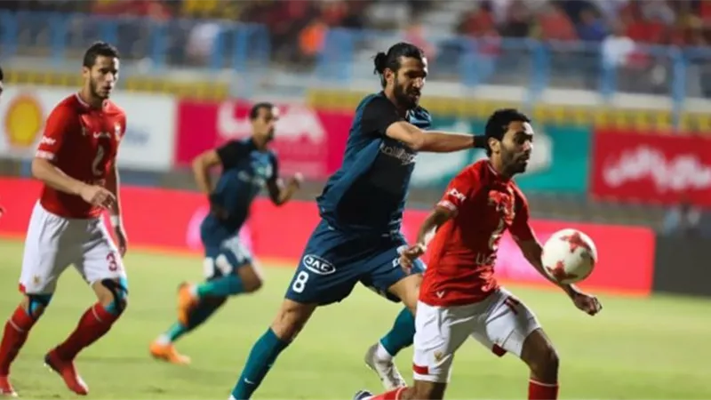 مباراة الأهلى وإنبى ..مفاجآت فى تشكيل المارد الأحمر