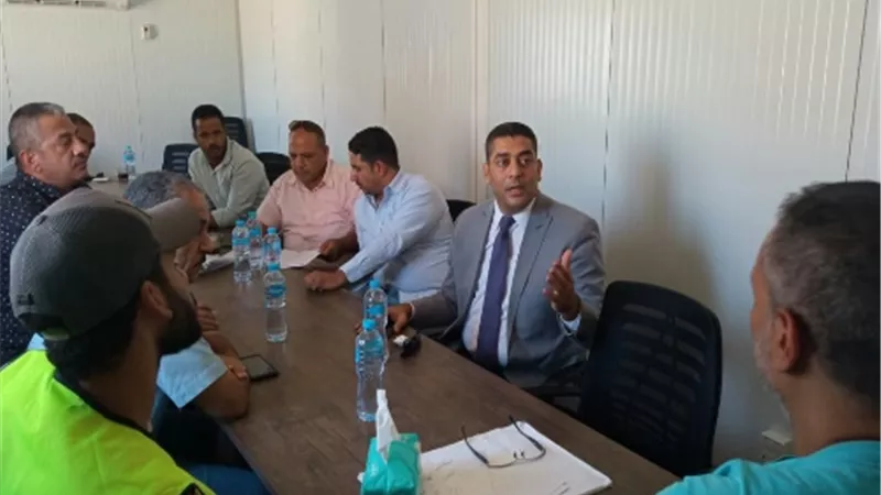 القوى العاملة: حصر وتسجيل العمالة غير المنتظمة بموقع 