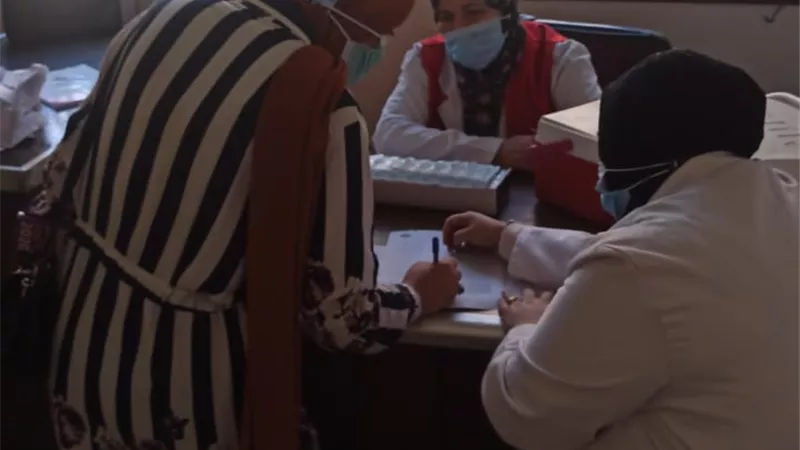 مسعود يكلف لجنة من مديرية الصحة للإشراف علي تطعيم طلبة جامعة الزقازيق بلقاح كورونا