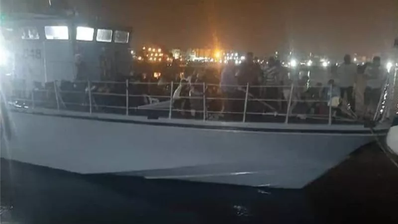 خفر السواحل الليبي ينقذ 113 مهاجرا