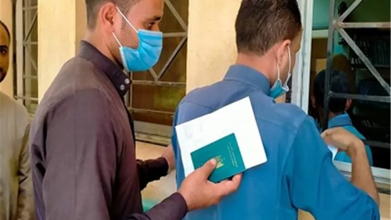 تخصيص 5 مراكز لتلقي لقاح فيروس كورونا للمواطنين الراغبين في السفر بسوهاج..صور