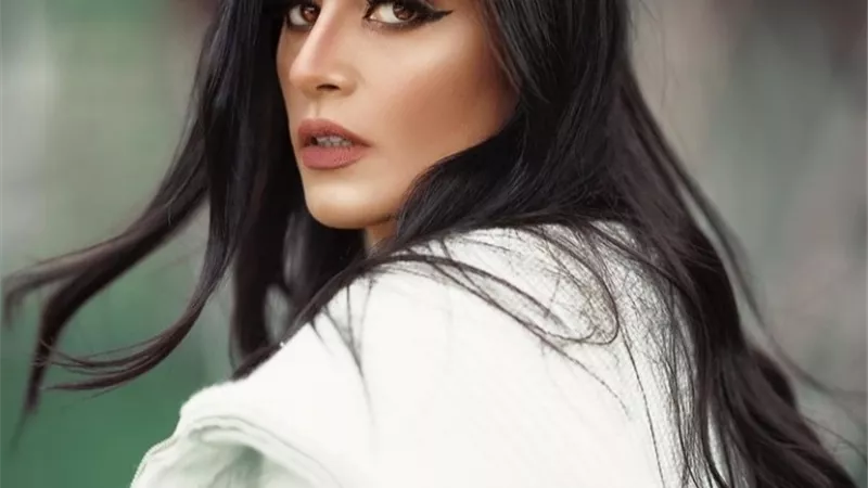 بالفيديو.. كاتبة: 