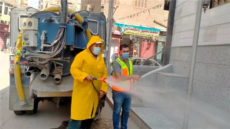 محافظ أسيوط :حملات تعقيم لدور العبادة والمنشأت الخدمية لمواجهة كورونا