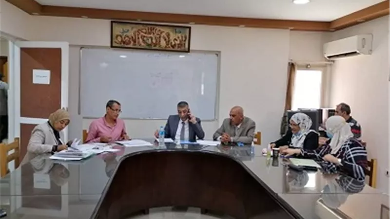 الجيار يتابع الإدارات التعليمية في أول أيام امتحان الشهادة الاعدادية الدور الثاني