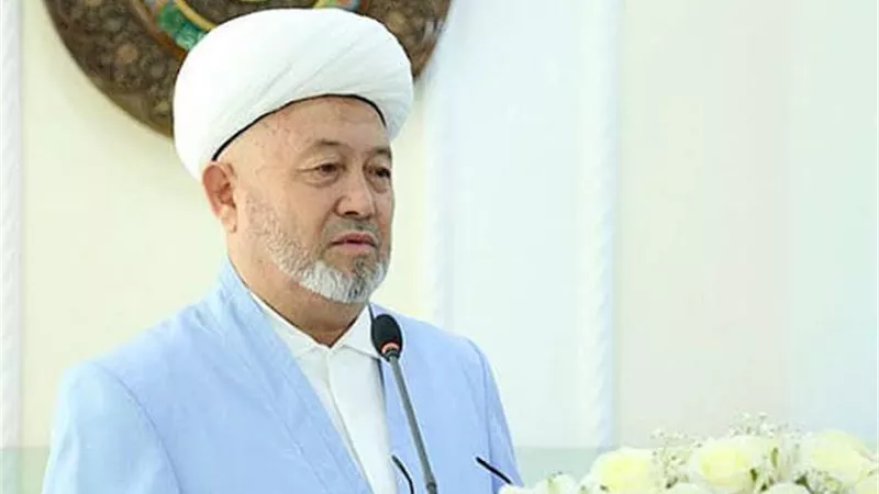 شوقى علام ينعى مفتي أوزباكستان عثمان عليموف