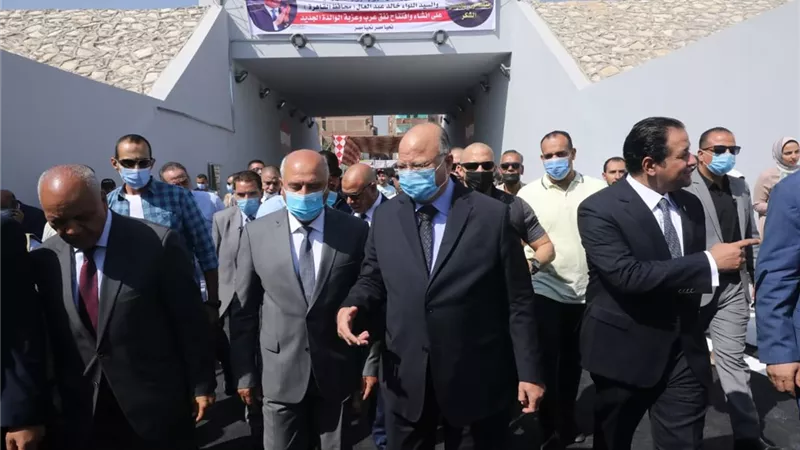 الوزير وعبدالعال يشهدان بدء تشغيل نفق السيارات بمنطقة عرب عزبة الوالدة بمدينة حلوان