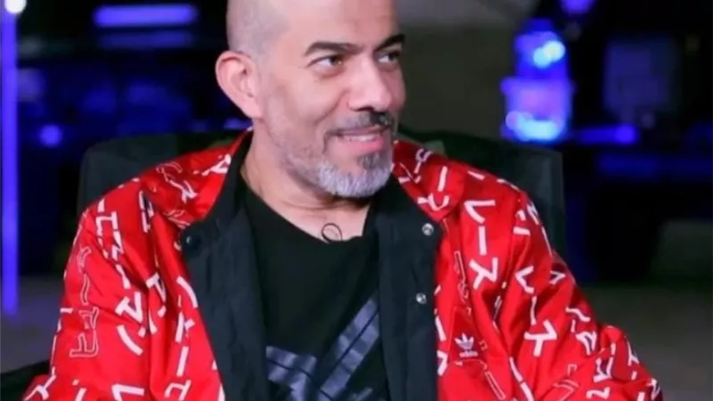 يسرد حياة مشاهير الفن.. الإعلامي حسين بوقريص يستعد لإنطلاق برنامجه الجديد