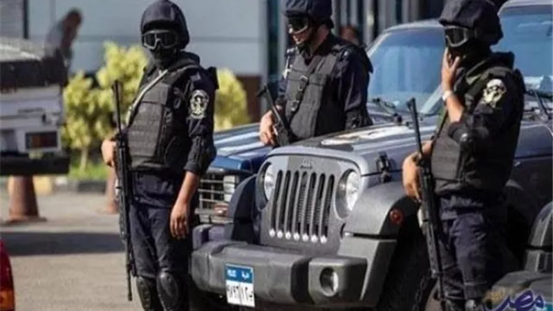 كشف حقيقة تداول فيديو على فيس بوك بشأن تحرش أحد الأشخاص بفتاه اثاء سيرها بالشارع