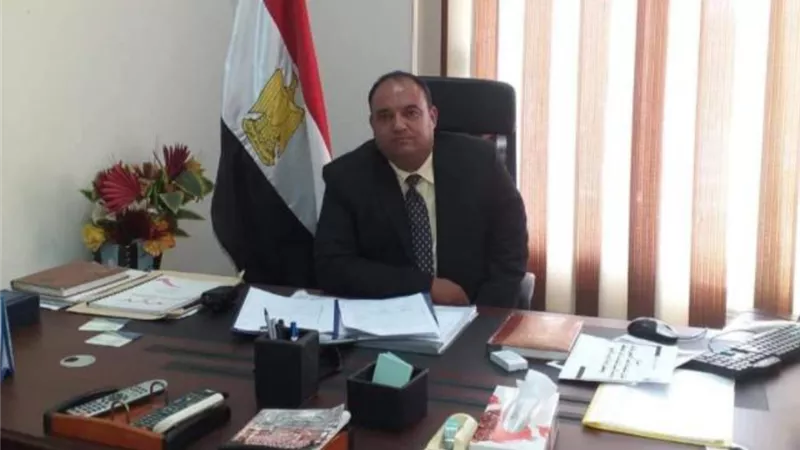 حملات متواصله لرفع كفاءة الاناره والنظافه ب حى المعصره