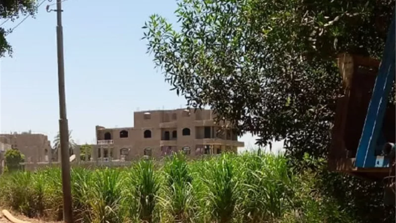 تركيب الخطوط الرئيسية للغاز الطبيعى بأرمنت جنوب غرب الأقصر