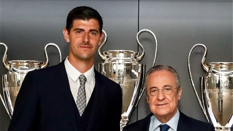 رسميا.. ريال مدريد يمدد عقد كورتوا