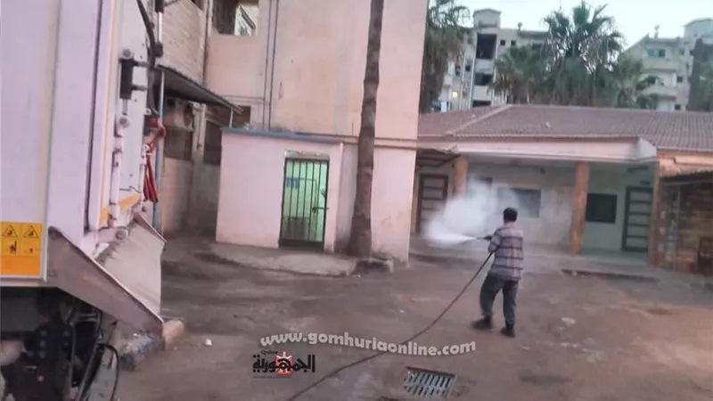 حملات تطهير يومية لمجابهة فيروس كورونا المستجد بالمنتزه ثان