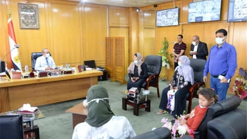 مساعدة مالية وفيزا تكافل وكرامة لطفلة من ذوي الهمم بالإسماعيلية