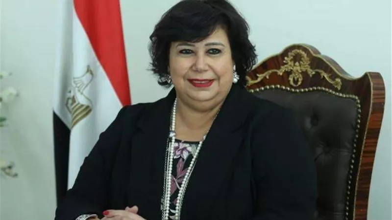 هيئة الكتاب تشارك بمعرض مكتبة الإسكندرية من خلال مبادرة ثقافتك كتابك