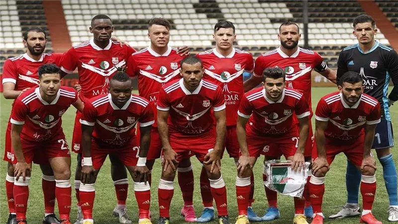بلوزداد يقترب من الاحتفاظ بلقب الدوري الجزائري بفوز على المولودية
