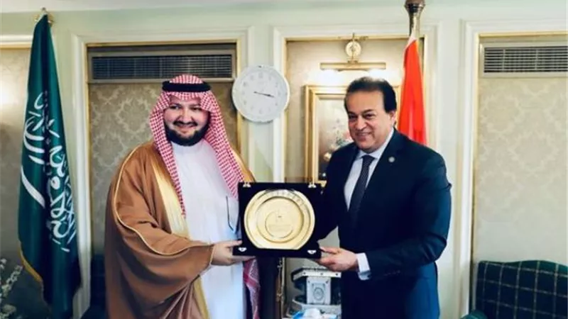 وزير التعليم العالي يستقبل الأمير عبدالعزيز بن طلال بن عبدالعزيز لدعم آليات التعاون