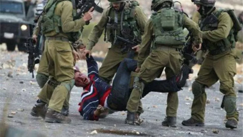 القوات الإسرائيلية تعتقل 6 فلسطينيين في القدس والخليل والبيرة