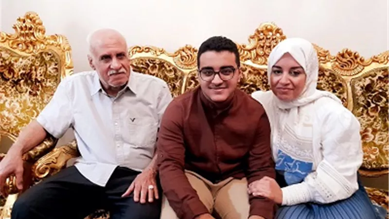 محمد هانى الثالث مكرر بالشعبة العلمية رياضة : أتمنى الالتحاق بكلية الهندسة وأصبح مثل والدى