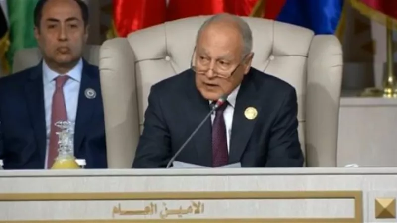 أبوالغيط يجري مباحثات موسعة مع وزير الخارجية الياباني بمقر الجامعة العربية