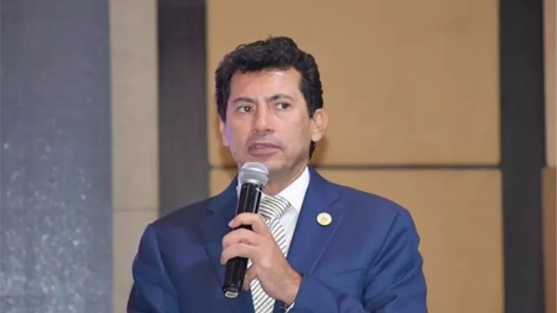 رئيس البرلمان العربي يهنئ وزير الرياضة بنتائج البعثة الأوليمبية