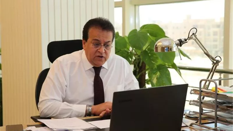 التعليم العالي: دليل إرشادي لمساعدة الطلاب في التنسيق للجامعات الحكومية والمعاهد