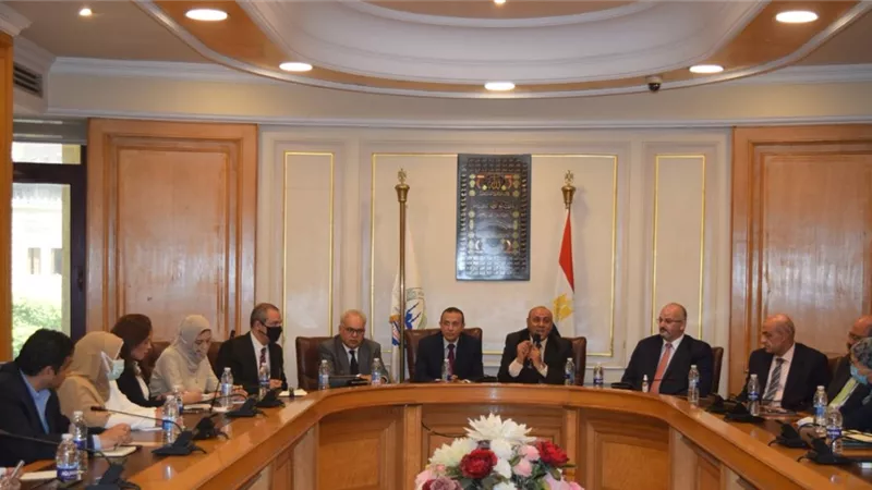 رؤية مصر 2030.. غرفة القاهرة تبدأ تنفيذ خطة التطوير وهيكلة وحوكمة العمل الإداري