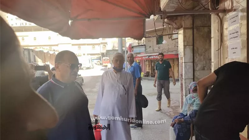 رئيس حي ثان المنتزه يتابع الحالة العامة لشارع المعهد الديني