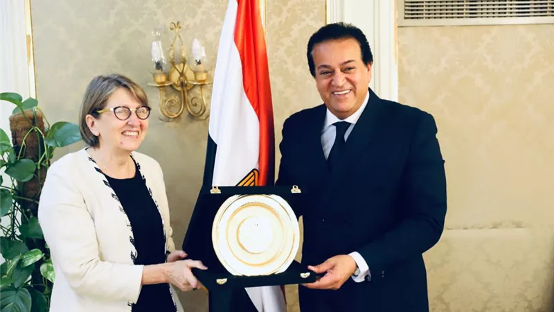 وزير التعليم العالي يستقبل سفيرة فنلندا بمناسبة انتهاء فترة عملها بالقاهرة